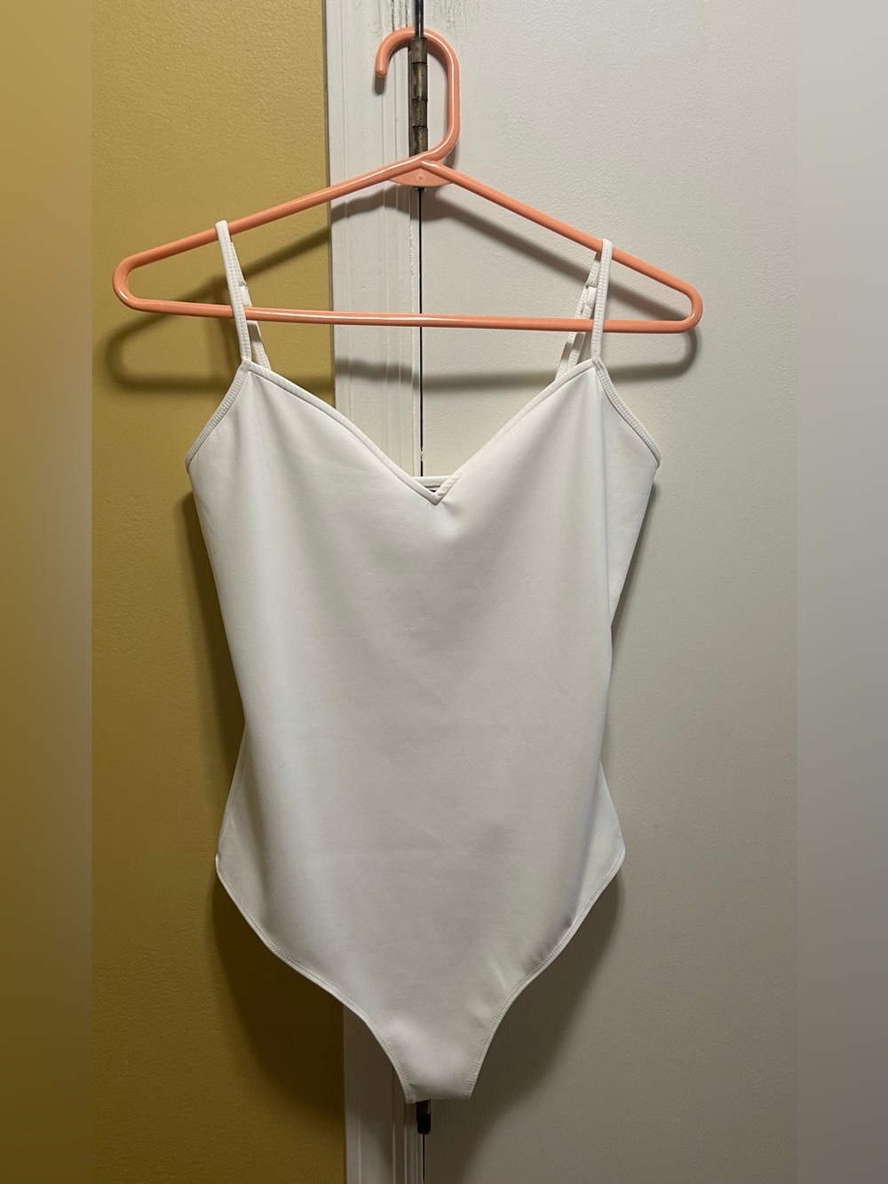 Blue Blush White V-Neck Spaghetti Strap Thong Bodysuit (M)